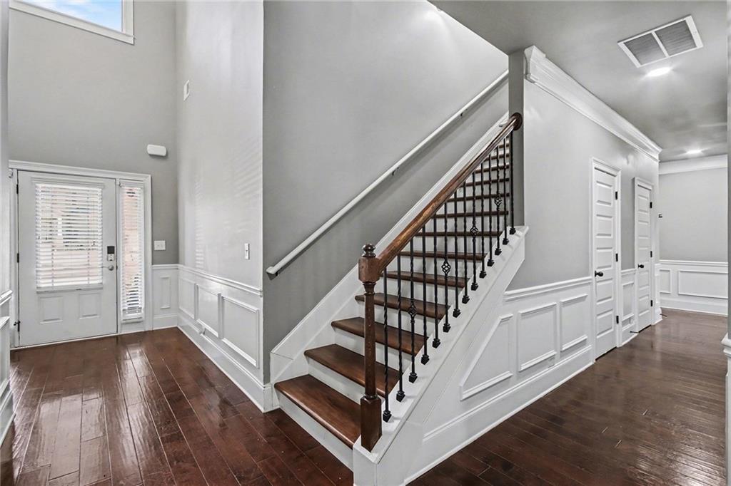 5908 Cliftondale Drive