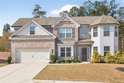 Homes For Sale - 2587 Bear Paw Drive<br/> Lawrenceville, GA 30043