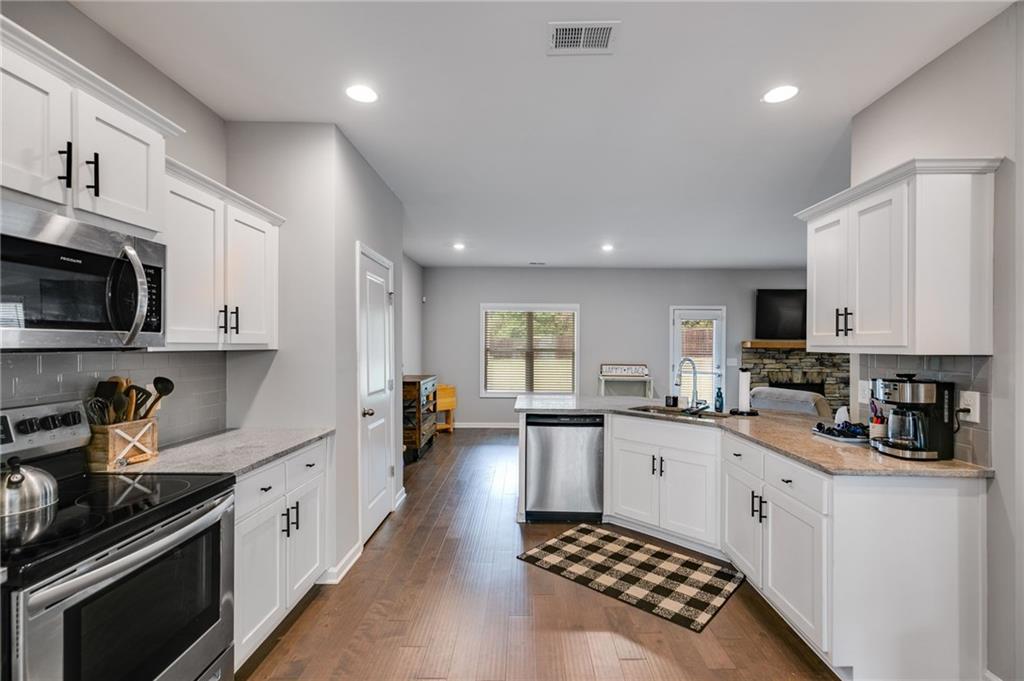 209 Shelton Circle, Temple, Georgia image 7