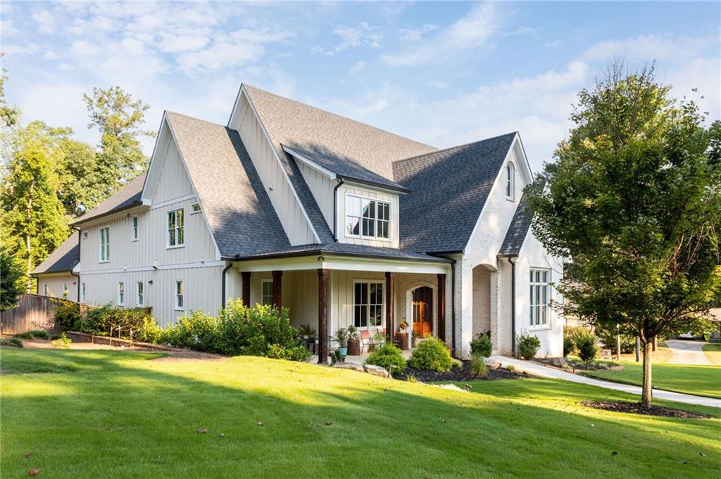 4218 Oak Forest Dr.