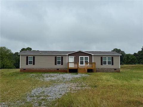 236 Dewaters Road Commerce GA 30529
