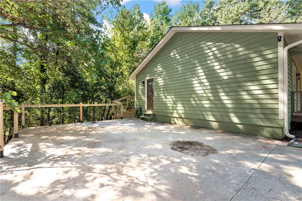 5119 Ash Circle