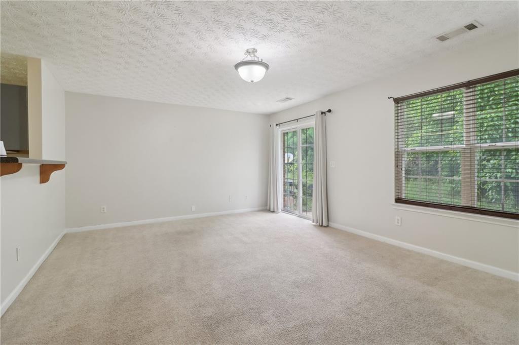 755 Magnolia Gardens Walk, Mcdonough, Georgia image 4