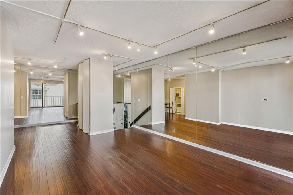 145 15th Street NE 225