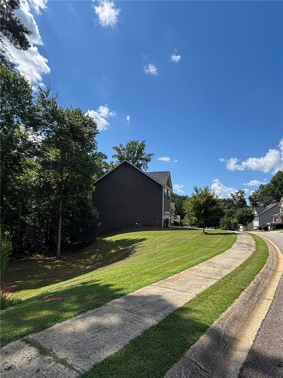 389 WHITE TRILLIUM Drive