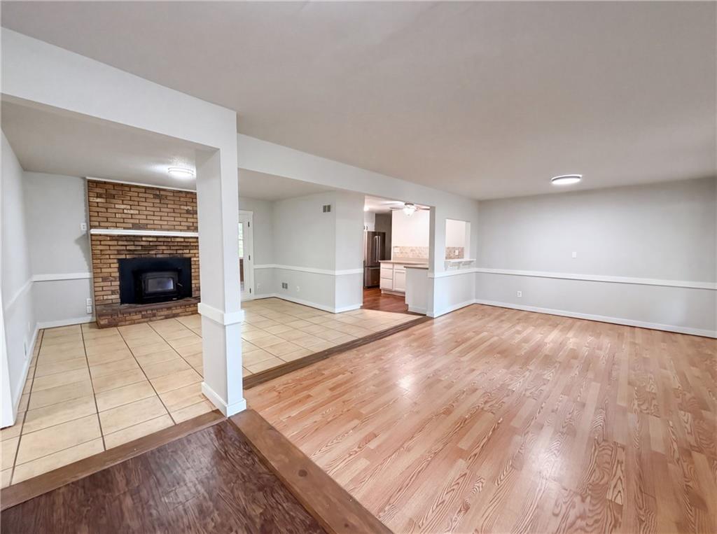 1653 E Kellogg Circle