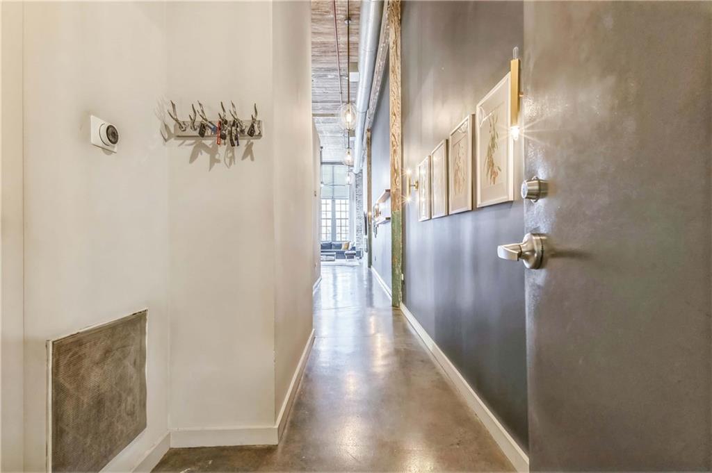 170 Boulevard SE E120