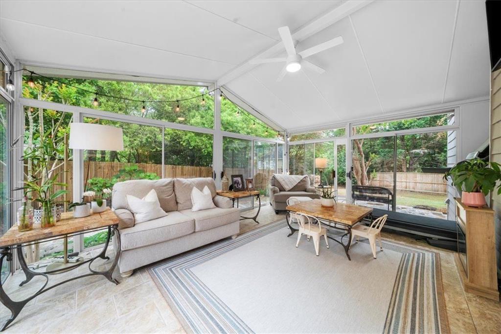 HILLBROOKE - Residential