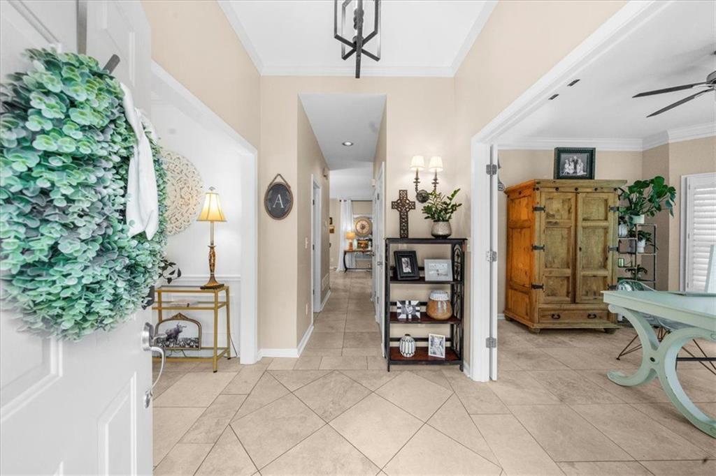 HILLBROOKE - Residential