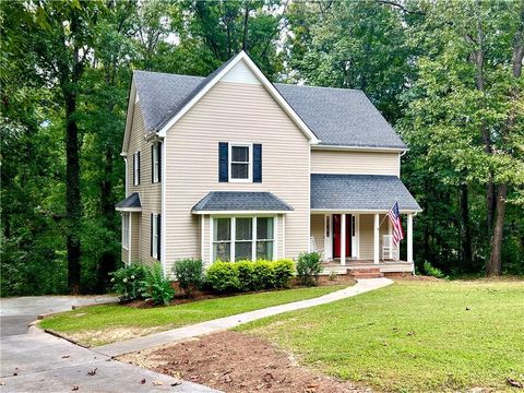 A home in Calhoun