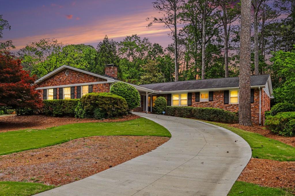 2241 Fairoaks Road