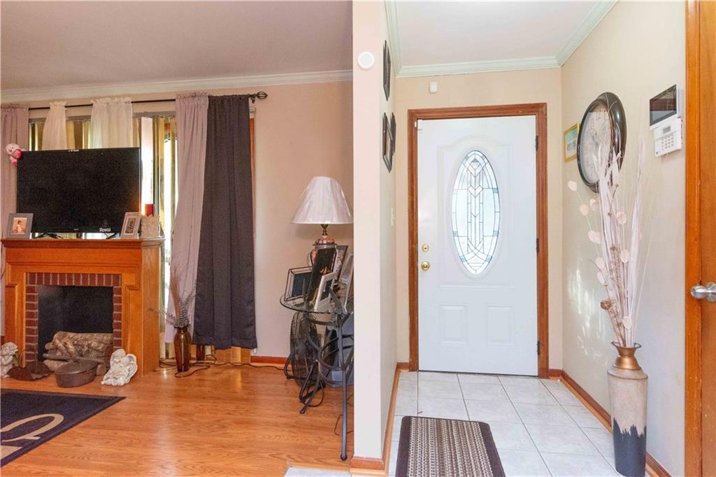 3208 Edgemont Way