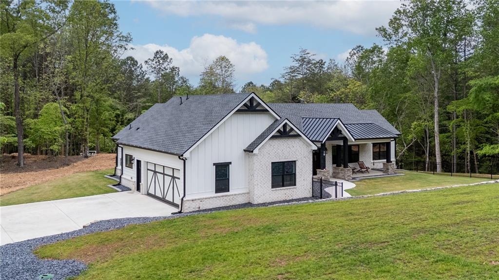 16 Mountain Creek Trail NE