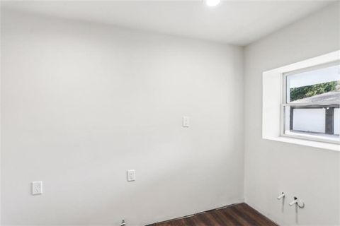 listing image 41