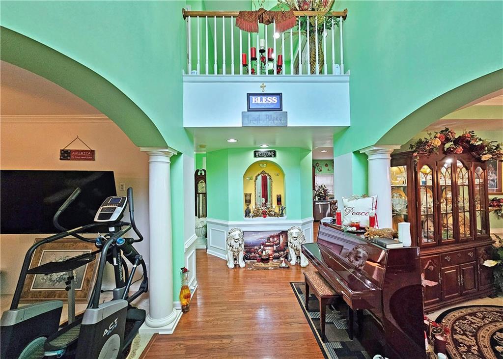 6247 Greenock Drive