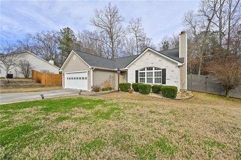 A home in Dacula