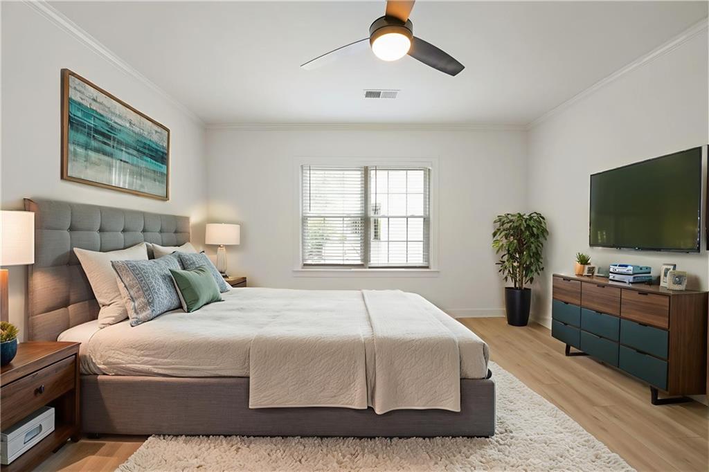 3649 Peachtree Road NE 305
