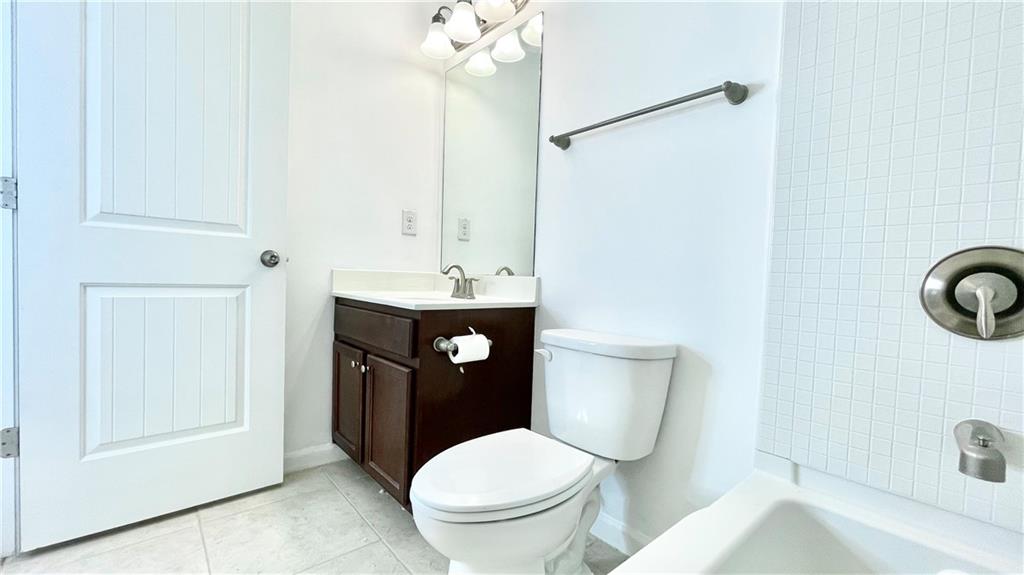 Deerfield Green - Residential Lease