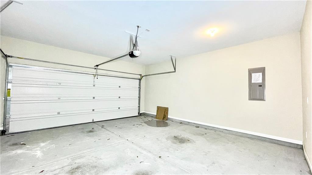 Deerfield Green - Residential Lease