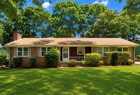 Homes For Sale - 1940 Old Concord Drive<br/> Covington, GA 30016