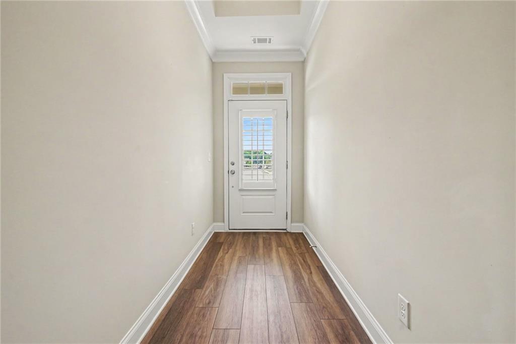 577 Barlow Place