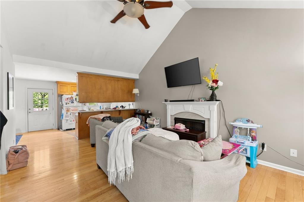 5137 Strickland Rd