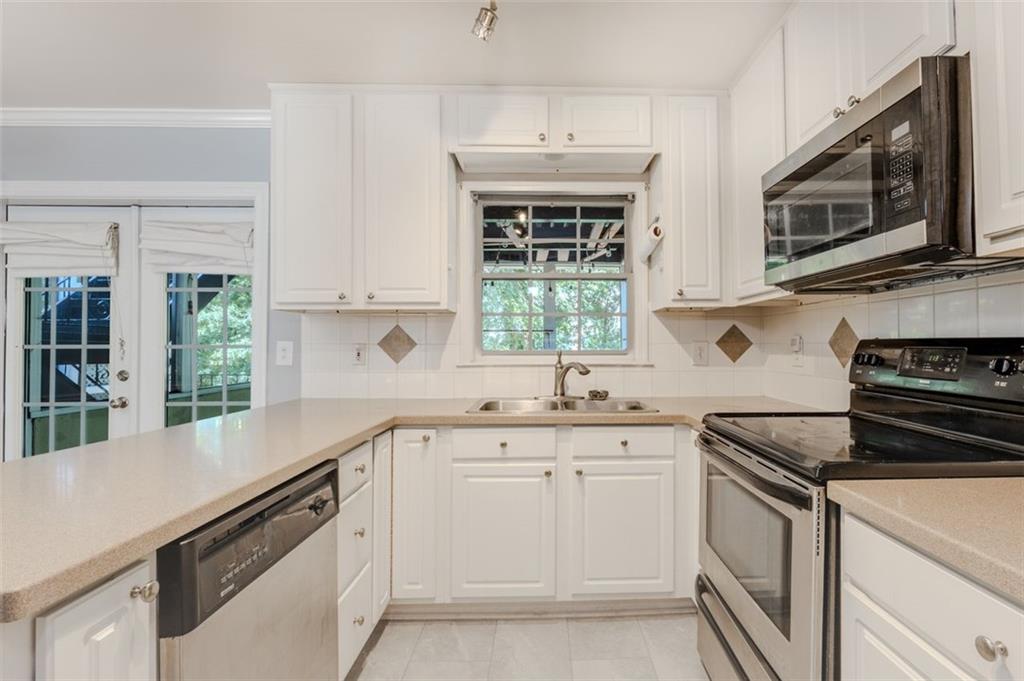 1101 Collier Road NW N4