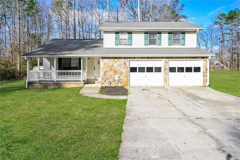 Homes For Sale - 176 Stokes Drive<br/> Stockbridge, GA 30281