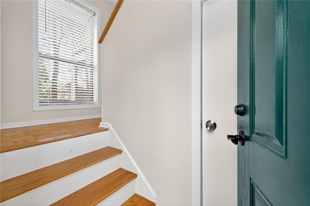 204 Wynnes Ridge Circle SE