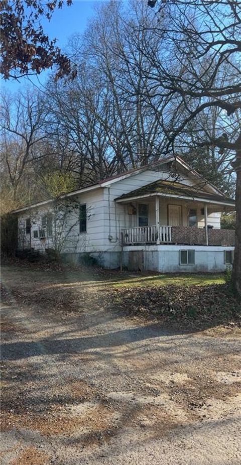 Apartment For Sale - 140 Green Row<br/> Calhoun, GA 30701