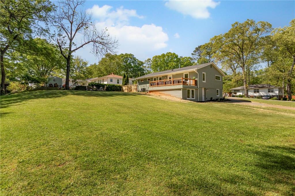 1042 Oakdale Drive, Smyrna, Georgia image 10