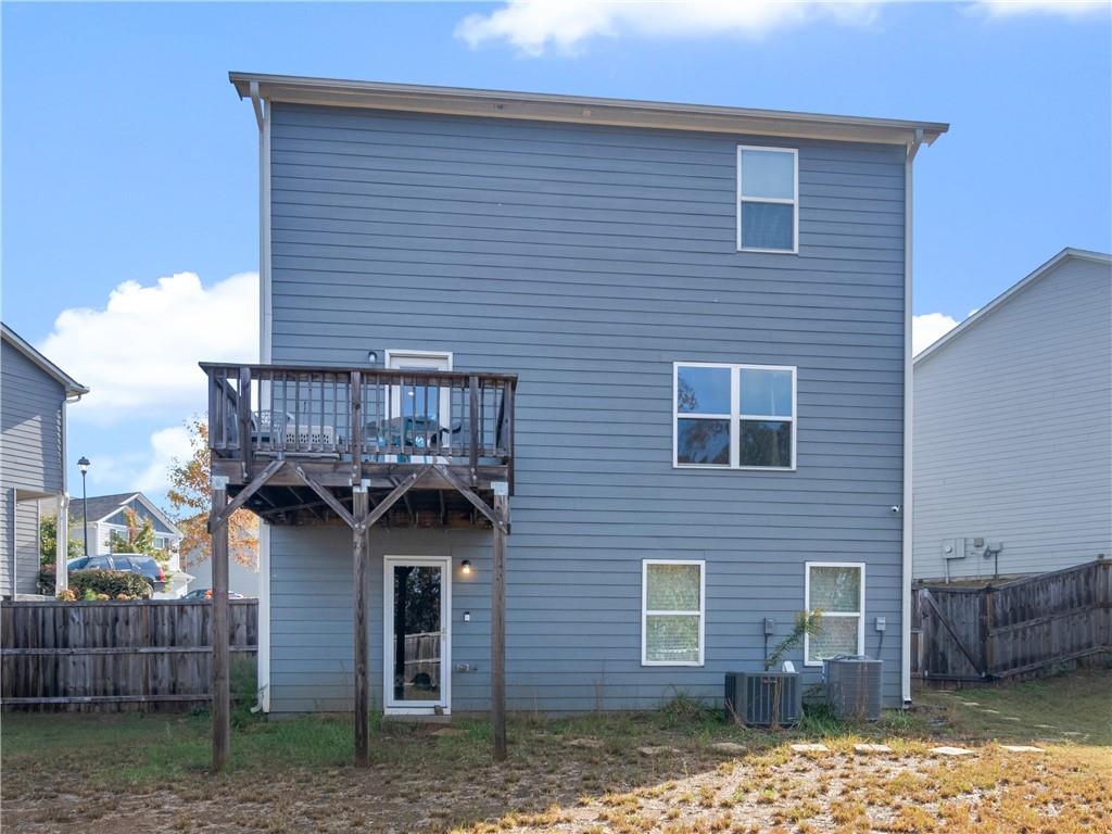 Saddle Ridge @ Annewekee Trail - Residential