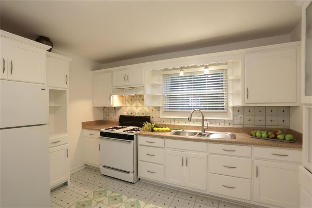 819 DURANT NE 819-6