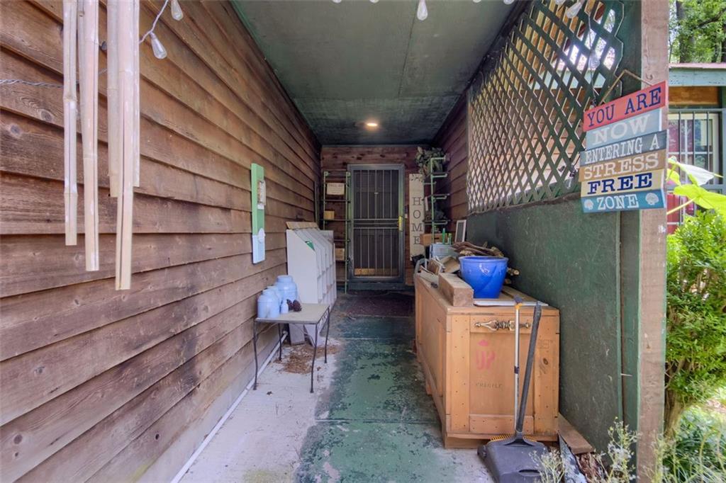 652 POST OAK Road