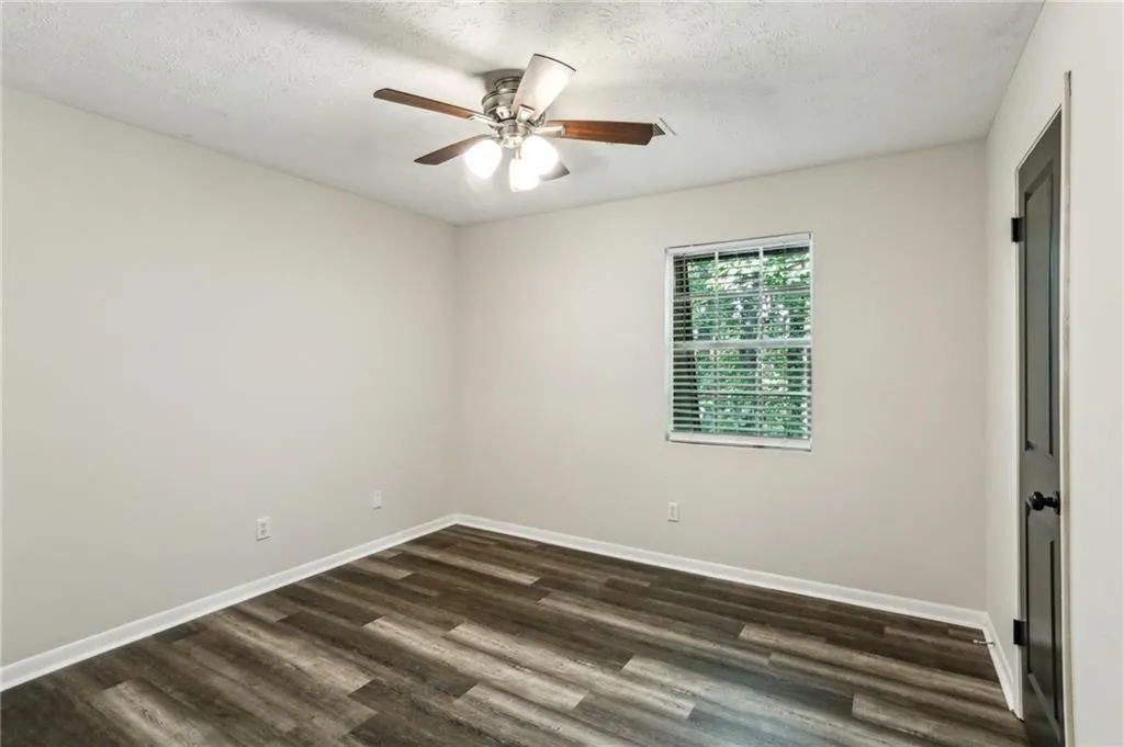 Smyrna, Georgia 30080, United States, 2 Bedrooms Bedrooms, ,2 BathroomsBathrooms,Residential,Active,122228