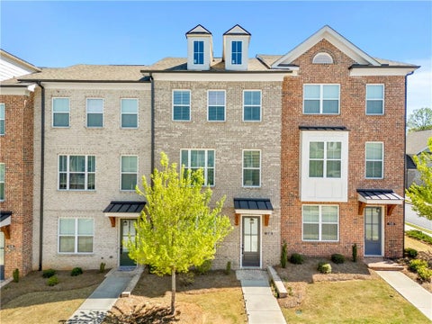 Townhouse For Sale - 1338 Bennett Creek Ovlk<br/> Suwanee, GA 30024