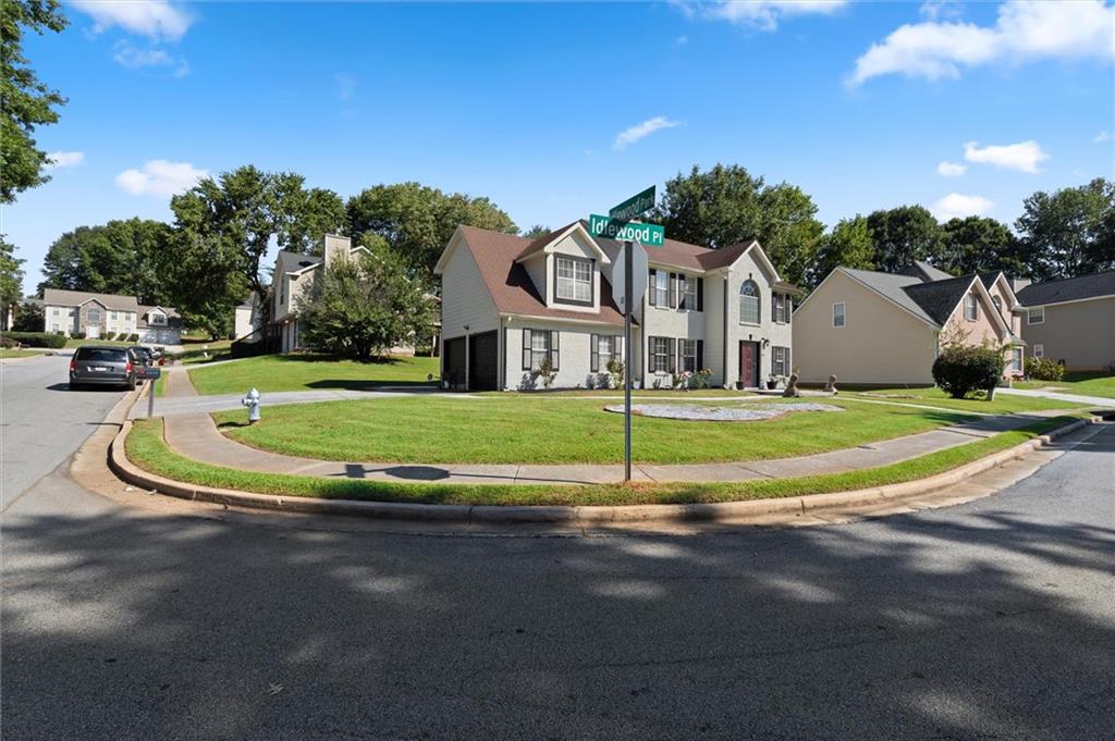 4449 Idlewood Park