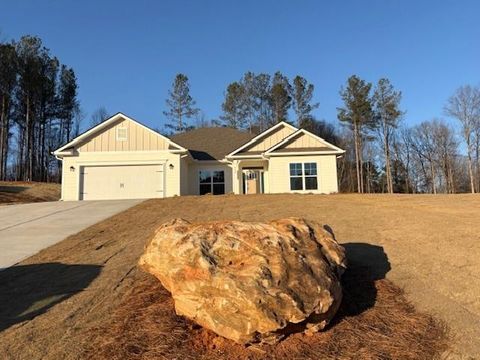 Homes For Sale - 939 Eagle Heights Drive<br/> Maysville, GA 30558