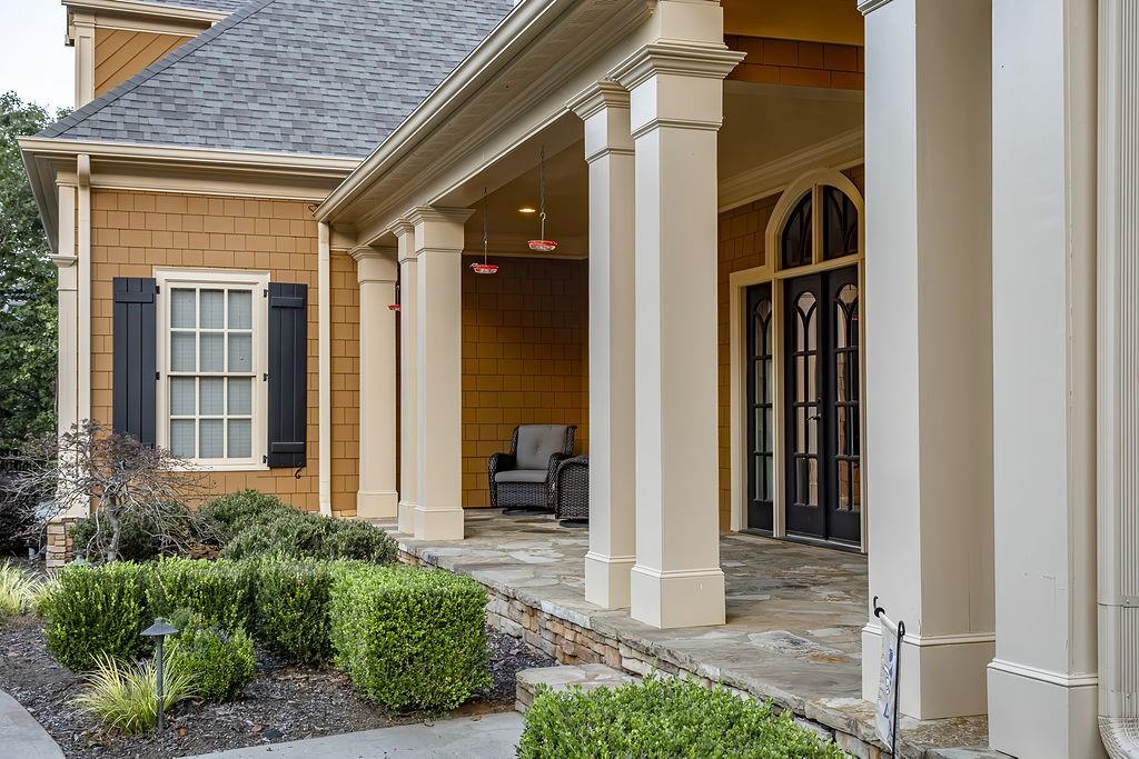 6225 Random Winds Bluff