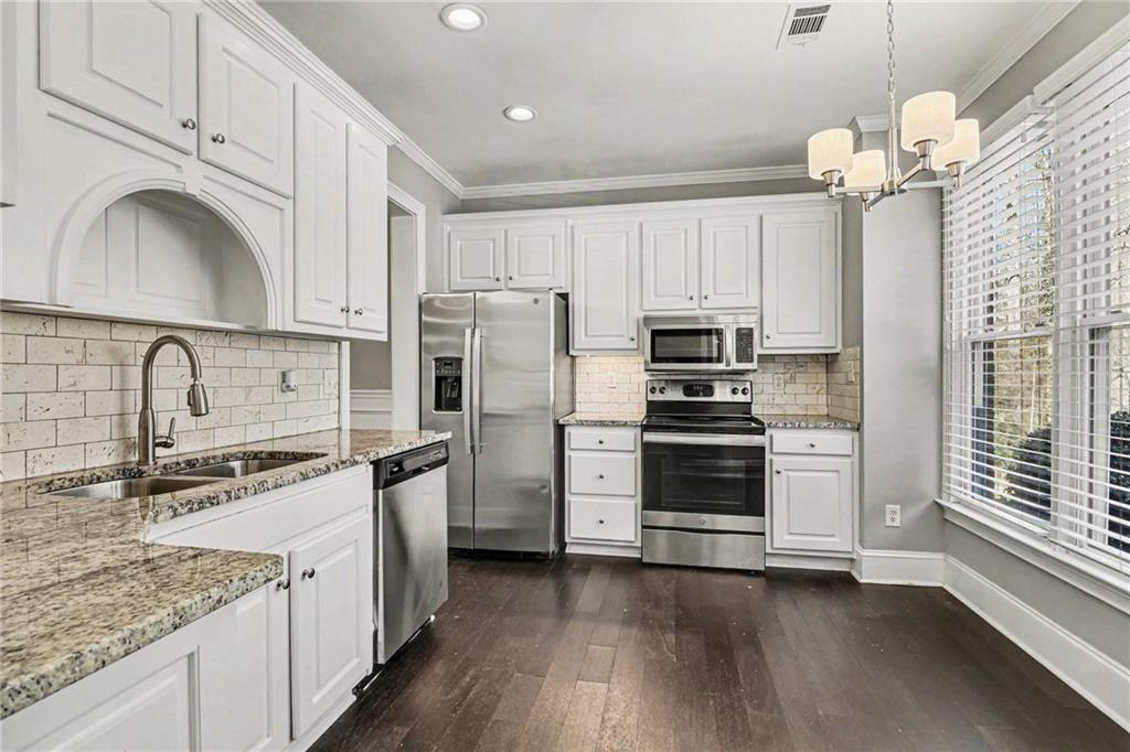 7950 Colquitt Road B3