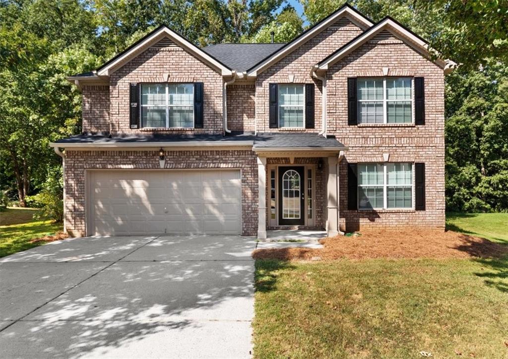 Beautiful home for sale in Dallas, Georgia! This property is in move-in condition and features stainless steel appliances, a stylish backsplash, and updated fixtures in neutral colors. Located in a great school district, the master suite includes a garden tub, dual vanities, a separate shower, and His & Her closets, all topped with double treyed ceilings. The yard is level and fully fenced, situated within a Swim/Tennis community. Don’t miss out on this opportunity!
