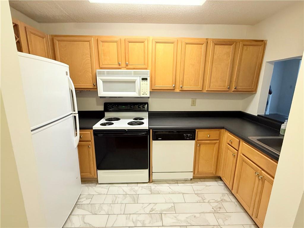 3655 Habersham Road NE 329