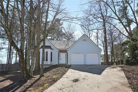 Photo of 1955 Mcadoo Court SW, Marietta, GA 30064 (MLS # 7749364)