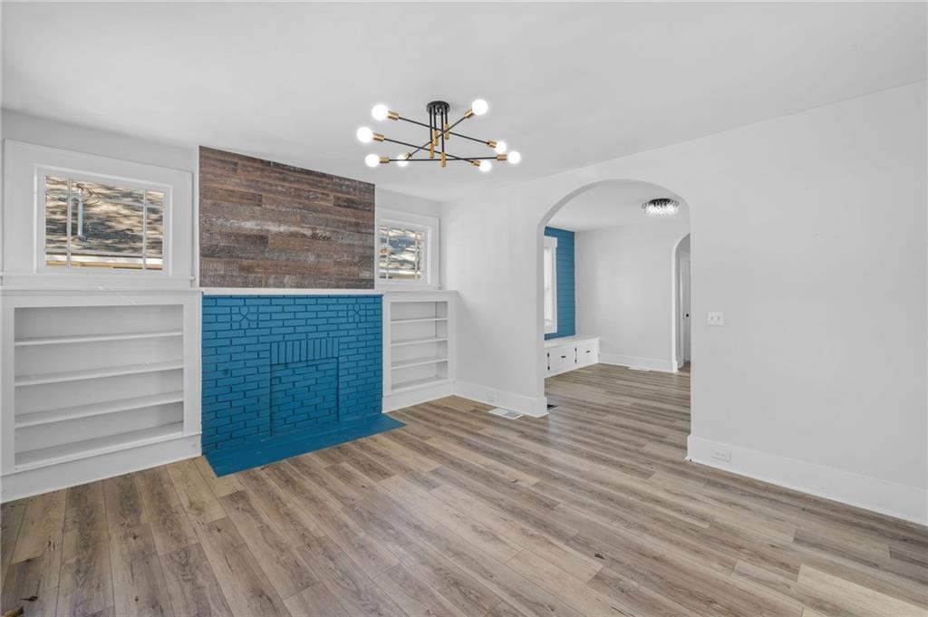 880 Westmont Road SW