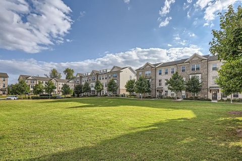 A home in Scottdale