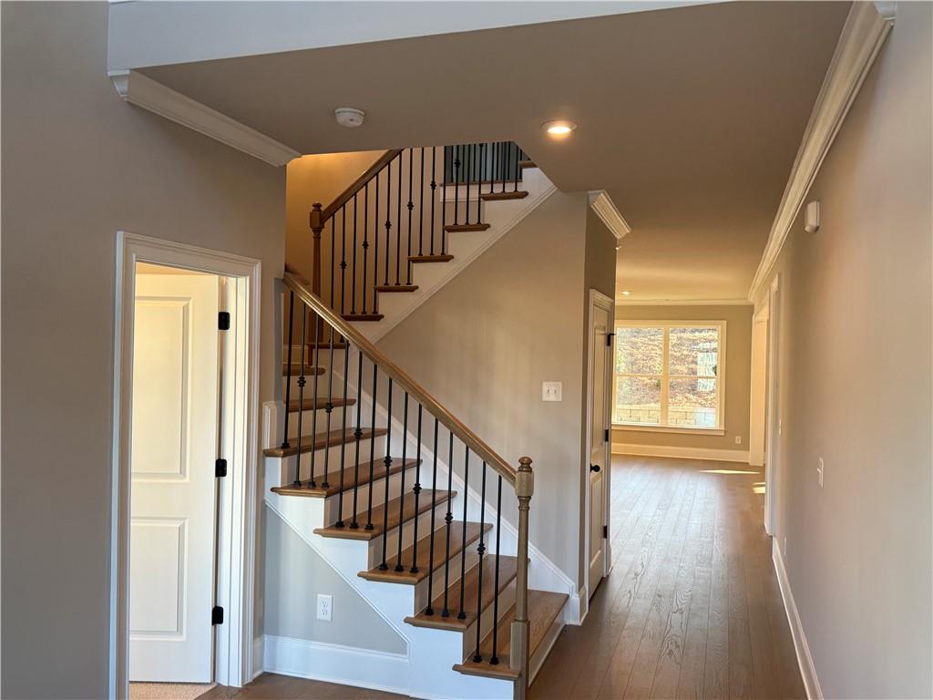 1090 Low Water Crossing NW