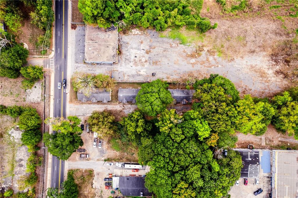 566 University Avenue SW