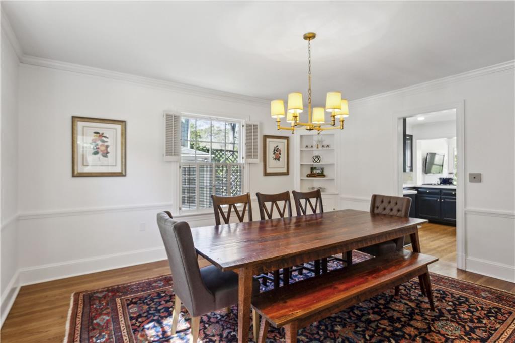 435 Collier Road NW