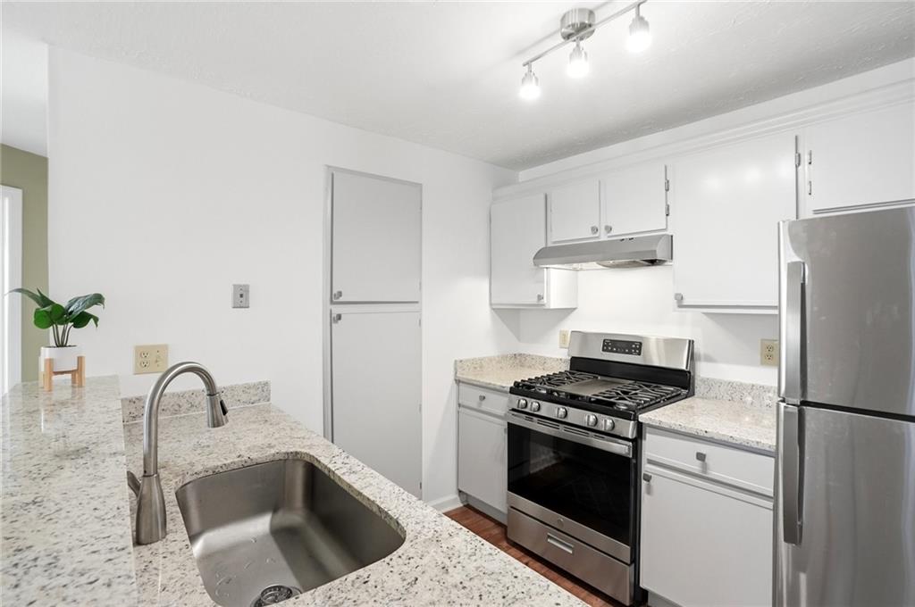 5626 River Heights Crossing SE