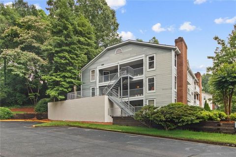 Photo of 1283 Keys Lake Drive NE, Brookhaven, GA 30319 (MLS # 7776693)